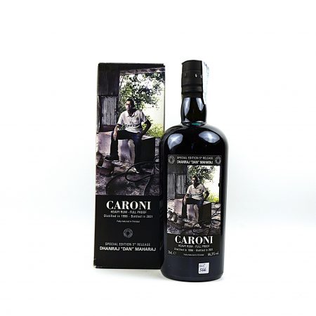 Caroni 1996 Velier Heavy Trinidad Rum Flasche Vorderseite mit Originalverpackung