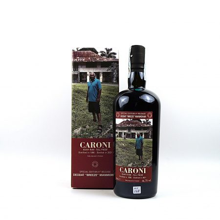 Caroni 1996 Velier Heavy Trinidad Rum Flasche Vorderseite mit Originalverpackung