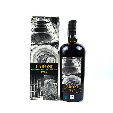 Caroni 1982 Velier 24 Jahre Trinidad Rum Flasche Vorderseite mit Originalverpackung