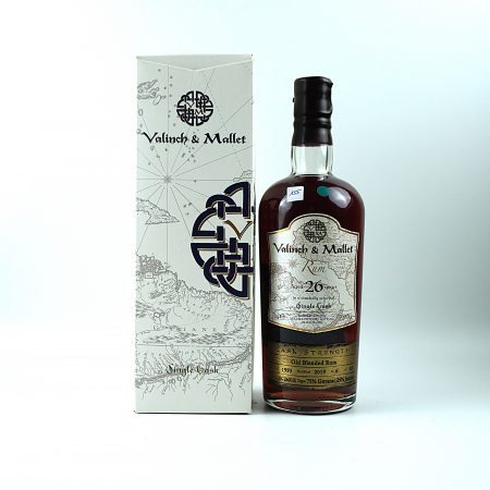 Valinch & Mallet 1993 Blended Rum 26 Jahre Vorderseite mit Originalverpackung