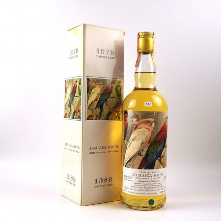 Monymusk 1979/1989 Moon Import – Rumflasche mit sehr gutem Füllstand und Originalverpackung